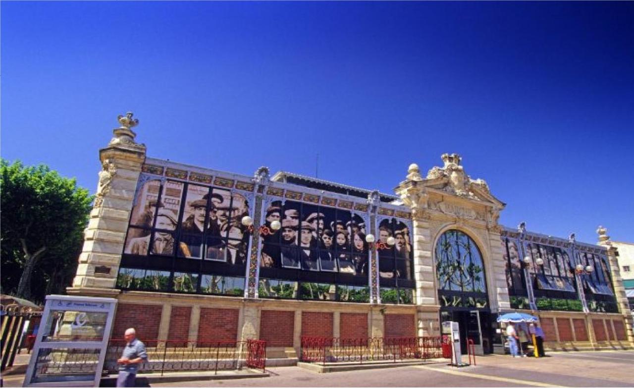 Le Bourget - Envolee Romantique Narbonne Exterior photo